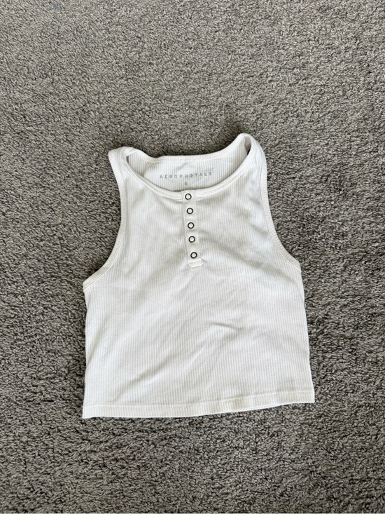 Aeropostale Tops - Aeropostale White Ribbed Cropped Tank Top
